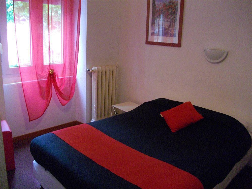 Hôtel Central Carcassonne Buitenkant foto