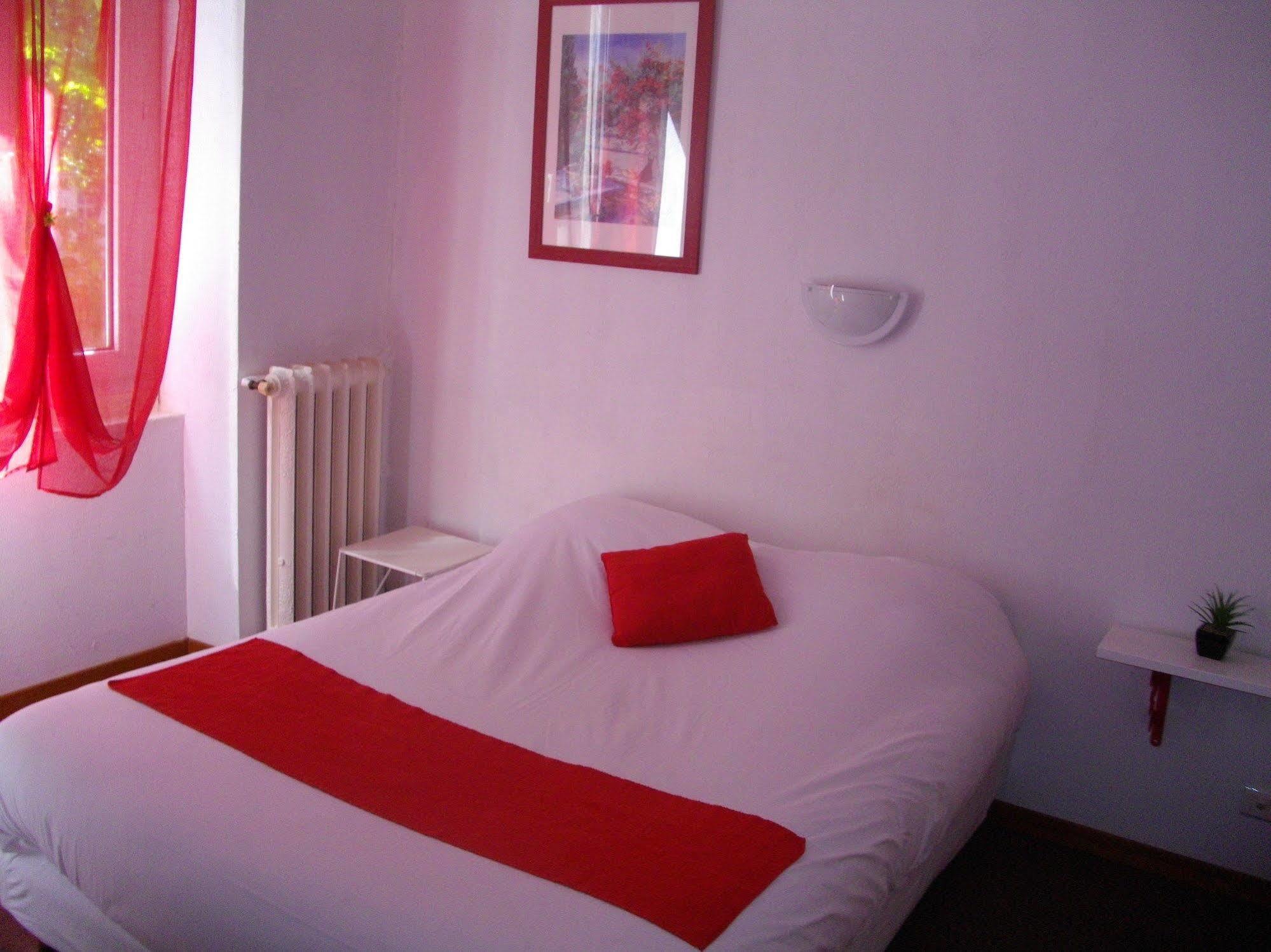 Hôtel Central Carcassonne Buitenkant foto